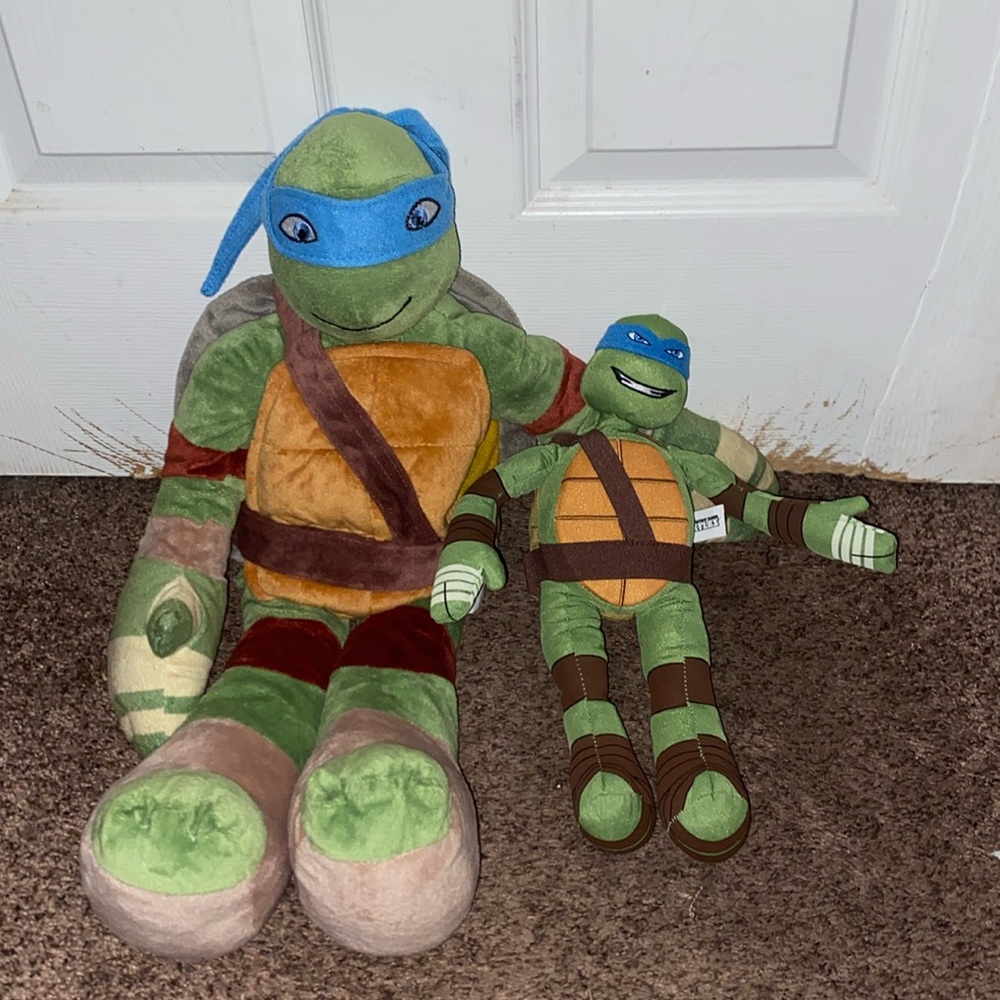 NINJA TURTLES TMNT 2 Plushies Bundle! Nickelodeon Tagged 2013 & 2014 Leonardo